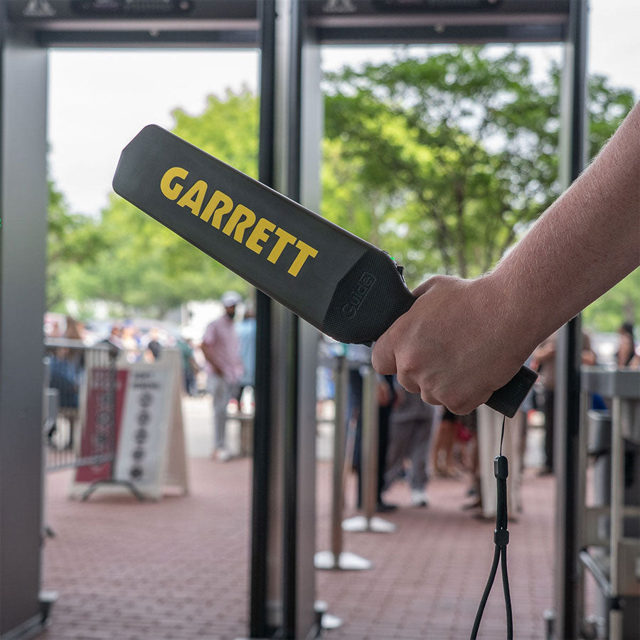 Garrett Metal Detectors Garrett Super Scanner Hand Held Metal Detector Tactical Gear