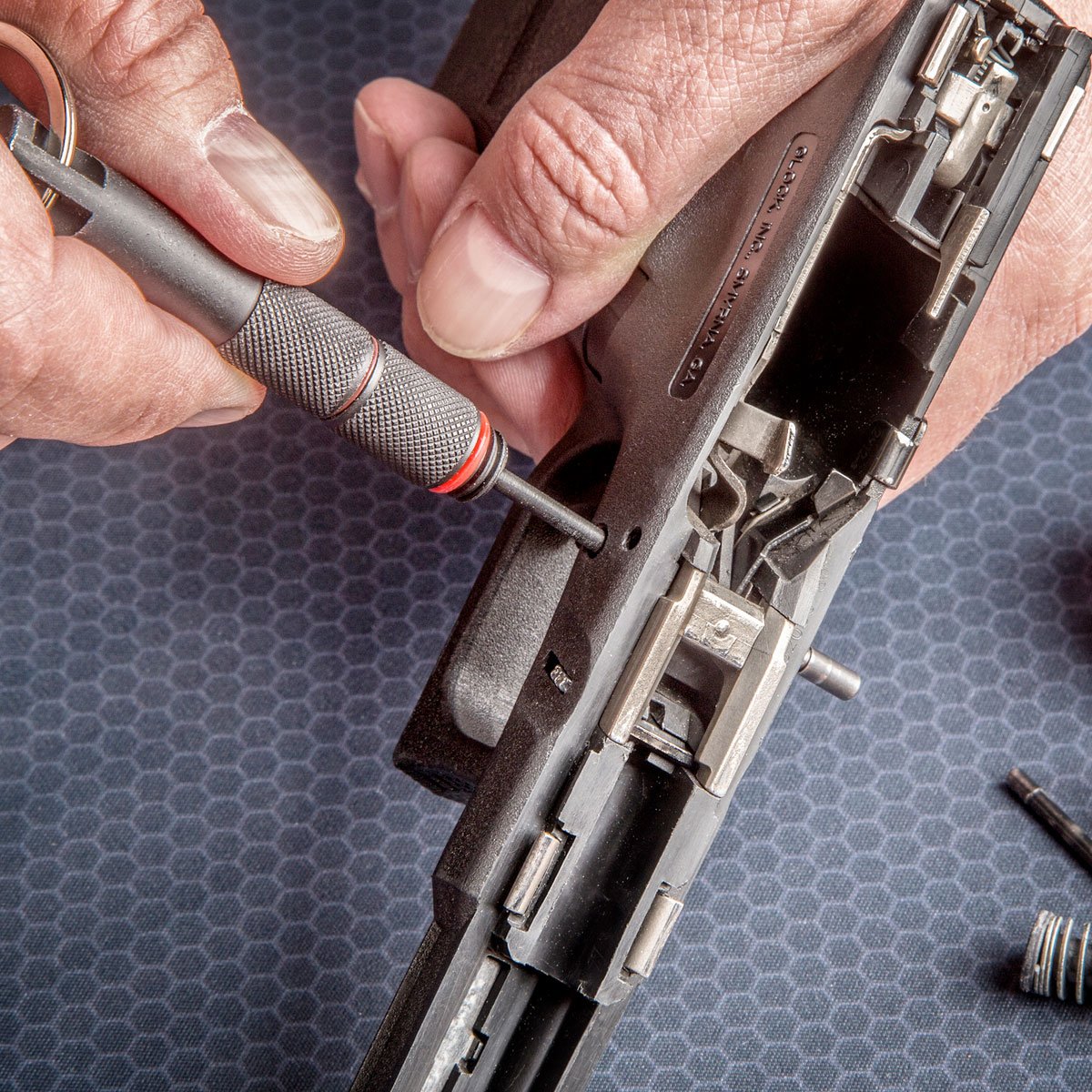 Real Avid 2-in-1 Tool For Glock Outdoor Tactical Australia